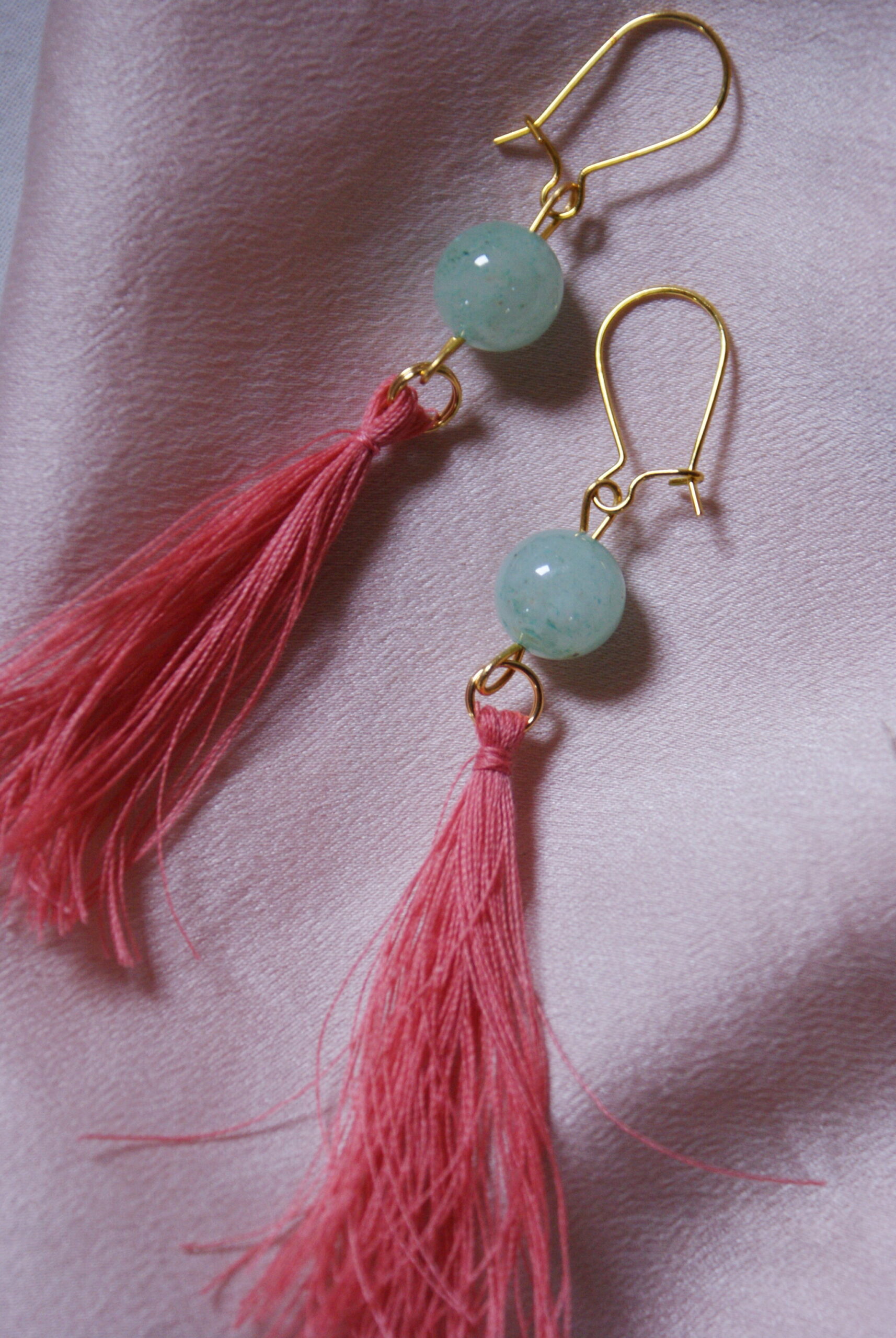 beautiful tassel earrings diy spring idea